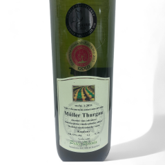 Fľaša vína Peter Podola Müller Thurgau 2024 – slovenské suché akostné biele víno Fľaša vína Peter Podola Müller Thurgau 2024 – slovenské suché akostné biele víno