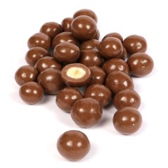 Lieskové orechy v mliečnej čokoláde